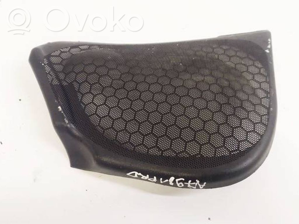 Opel Vectra B Maskownica głośnika bocznego deski rozdzielczej 