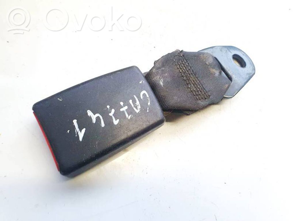 Citroen C3 Gurtschloss hinten Mitte