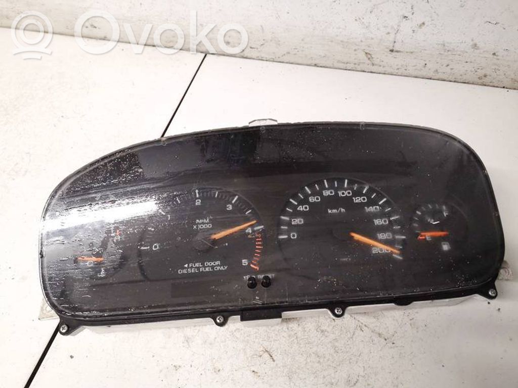Chrysler Voyager Tachimetro (quadro strumenti) 