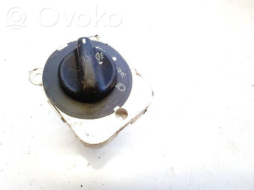 Ford Mondeo MK II Interruptor de luz 