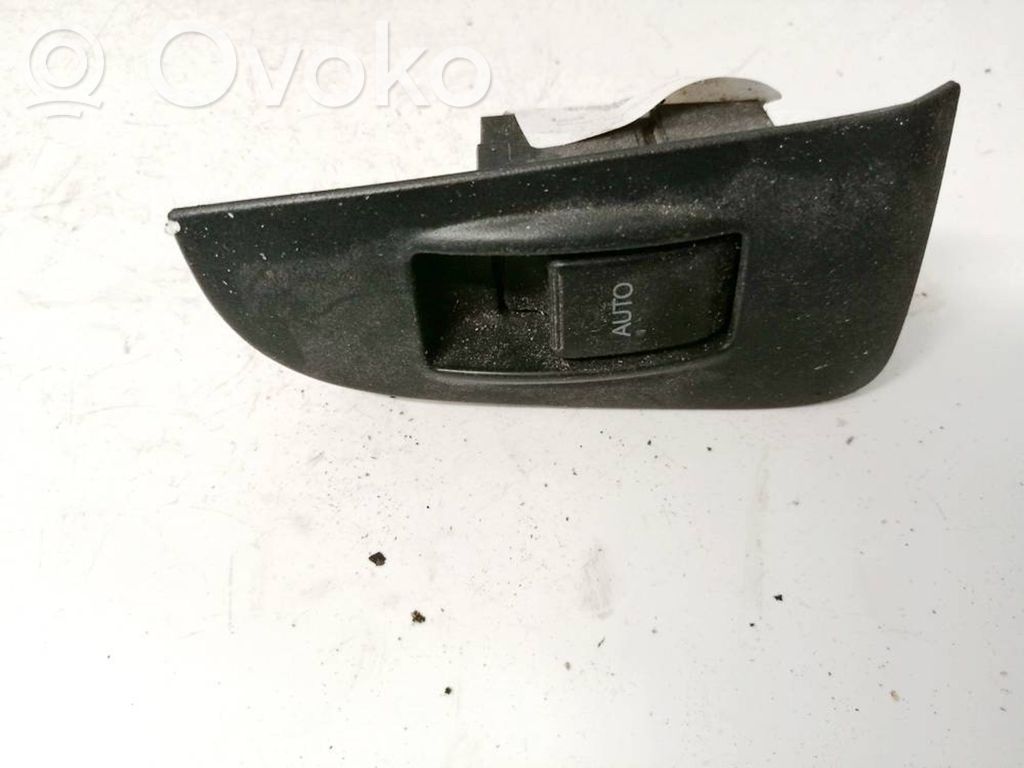 Toyota Avensis T250 Interruttore di controllo dell’alzacristalli elettrico