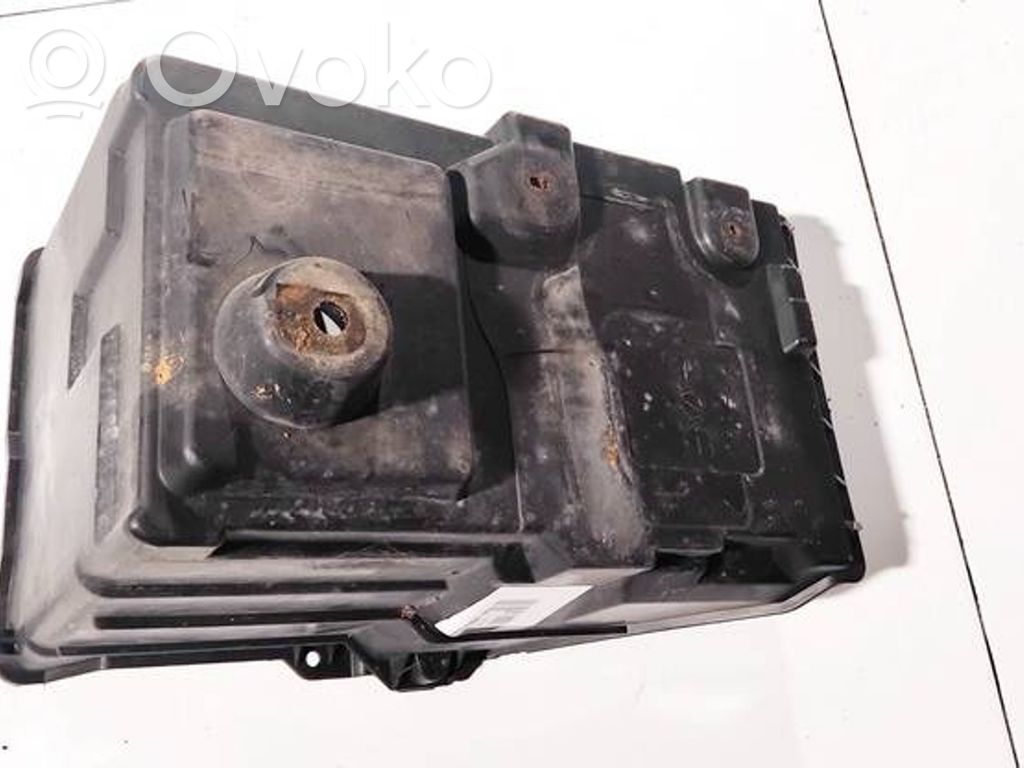 Akumulatora kaste   CC3056040,K3006,CC3056040,K3006