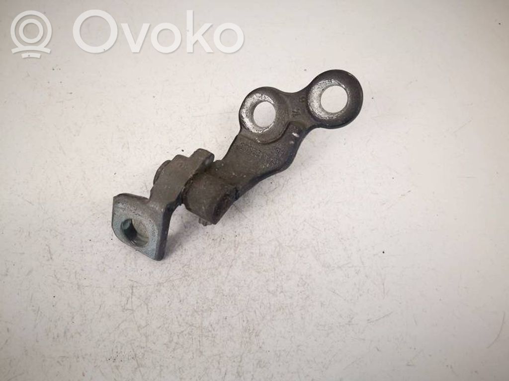 Ford Focus Cerniera superiore della portiera anteriore 