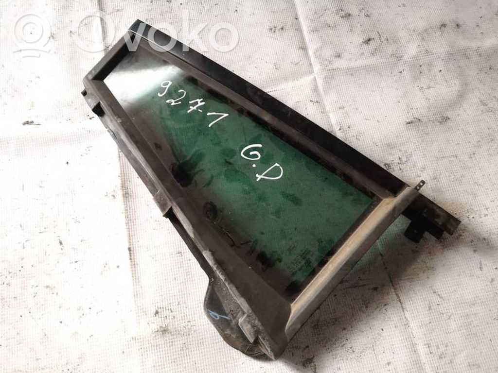 Ventanilla de ventilación de la puerta trasera   AS3,AS3