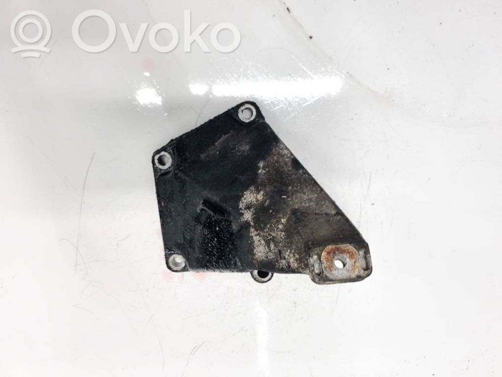 Łapa / Mocowanie silnika   4B0199307C,4B0199307C