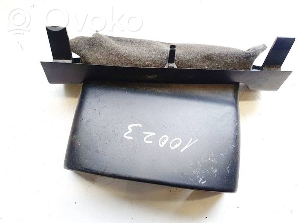 Volkswagen Golf IV Garniture de colonne de volant 