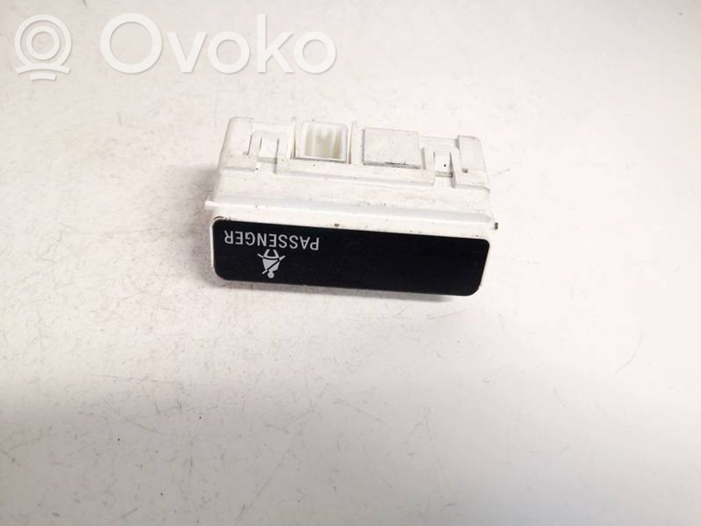Toyota Prius (XW20) Interruttore airbag passeggero on/off