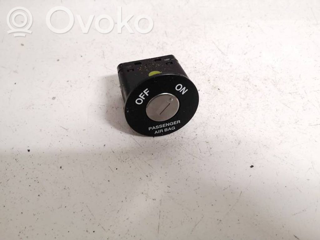 KIA Ceed Comutator pornit/oprit airbag pasager 