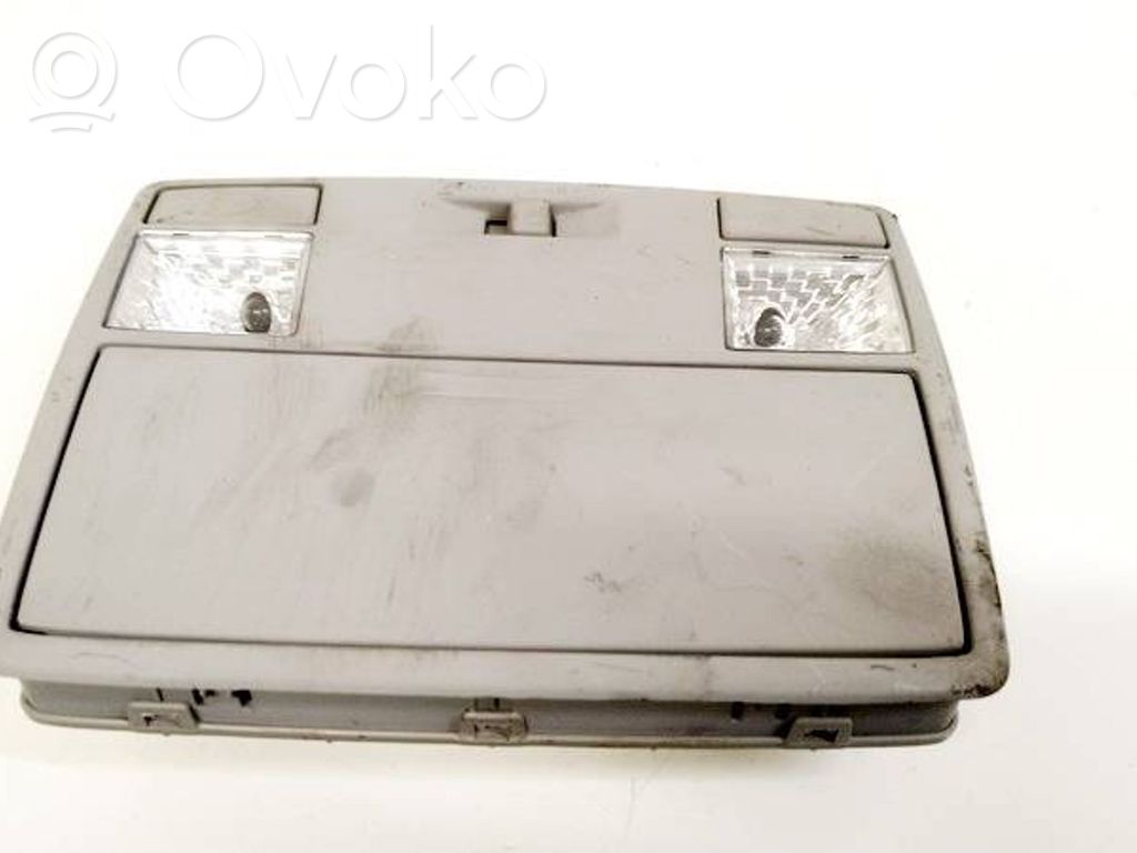 Etuistuimen valo   GK2A69970,GK2A69970