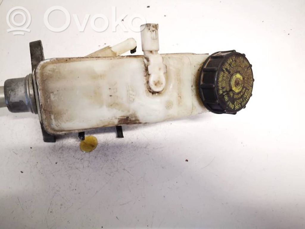 Toyota Yaris Jarrunestesäiliö 