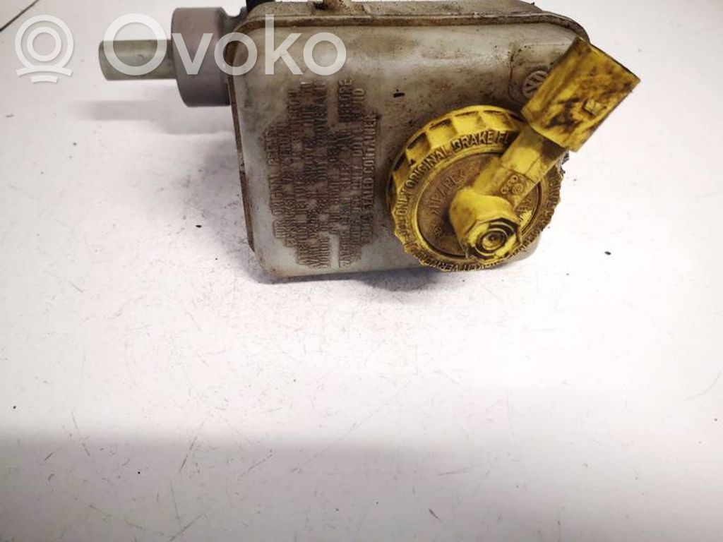 Volkswagen Golf IV Serbatoio di compensazione del liquido del freno 