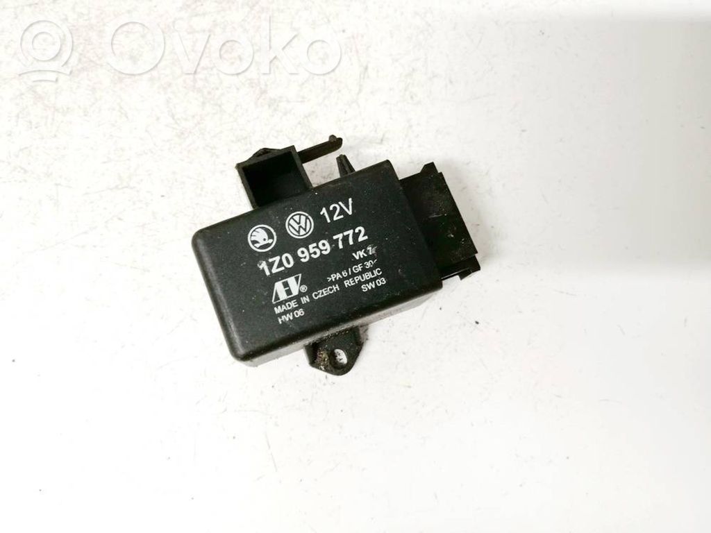 Volkswagen PASSAT B6 Alte unități/module de control 