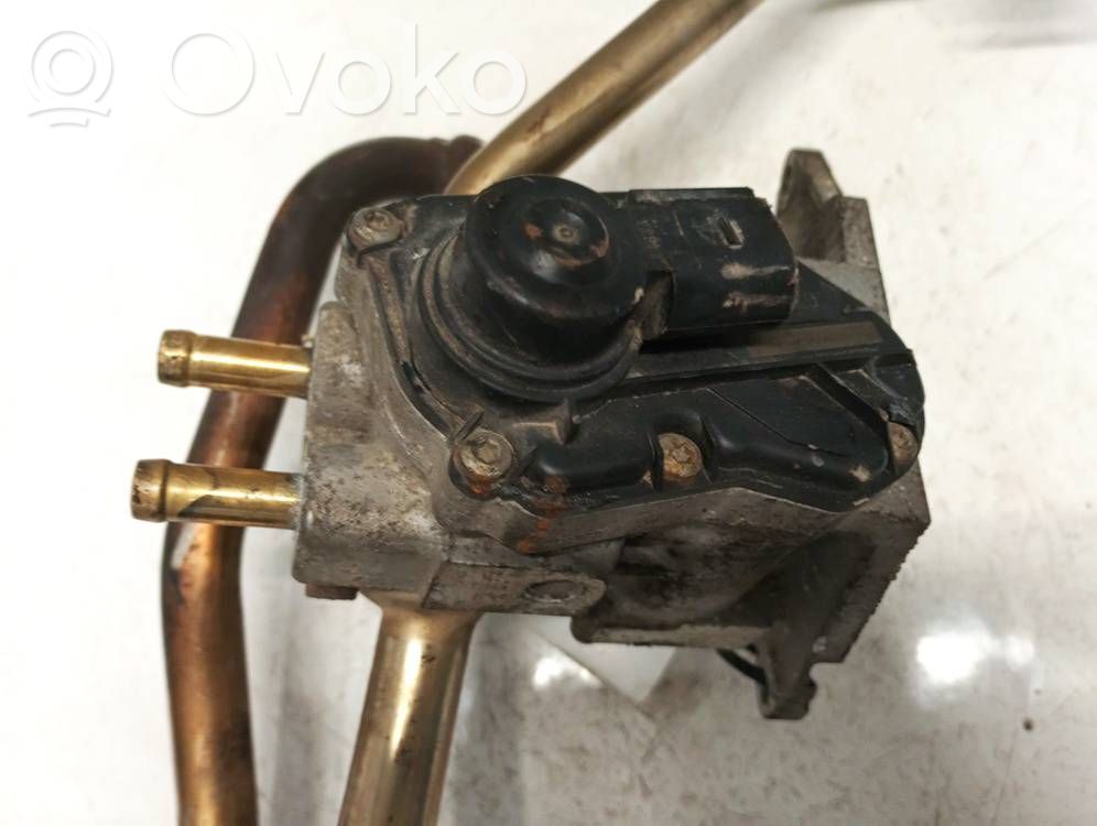 Volkswagen PASSAT B6 Valvola EGR 