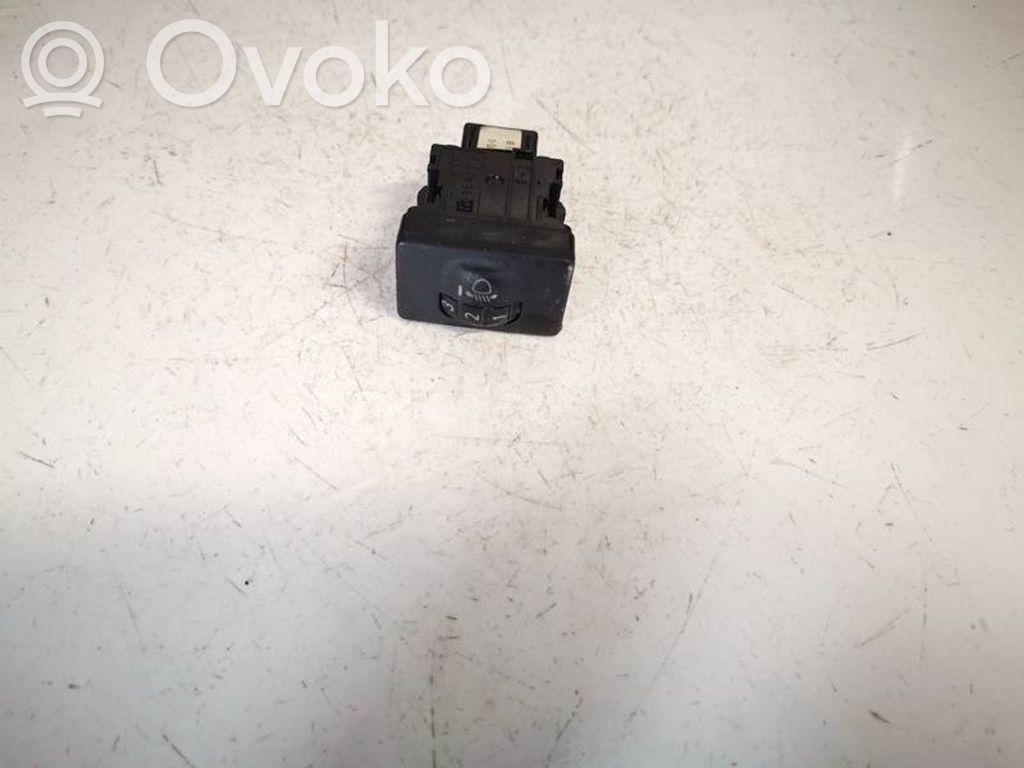 Bouton commande réglage hauteur de phares   134159,134159