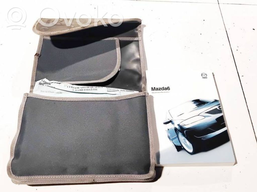 Carte/manual proprietar cu istoric service