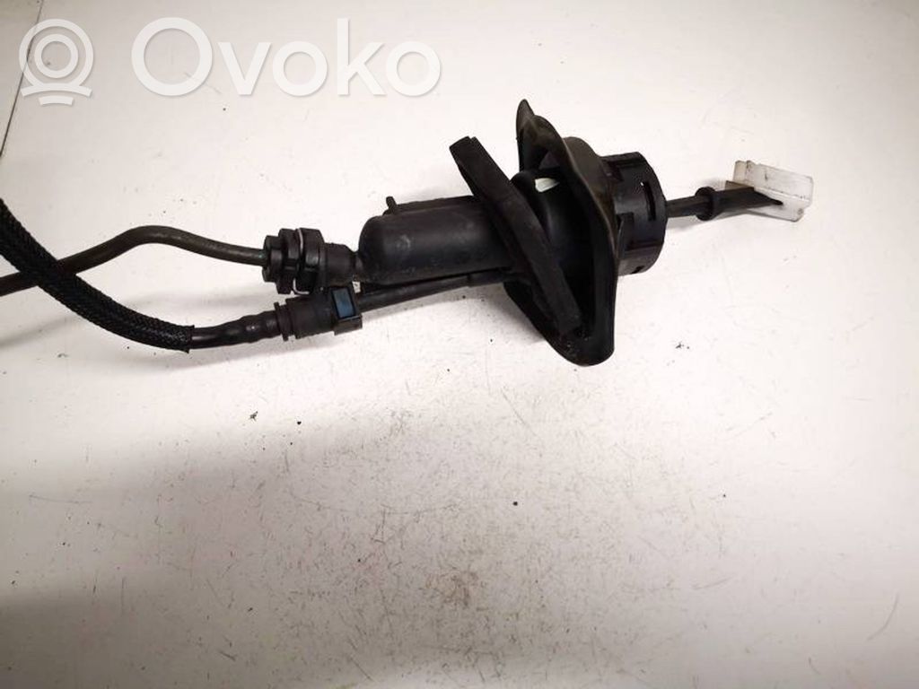 Pompa della frizione   3M517A543AE,3M517A543AE,3M517A543AE,3M517A543AE