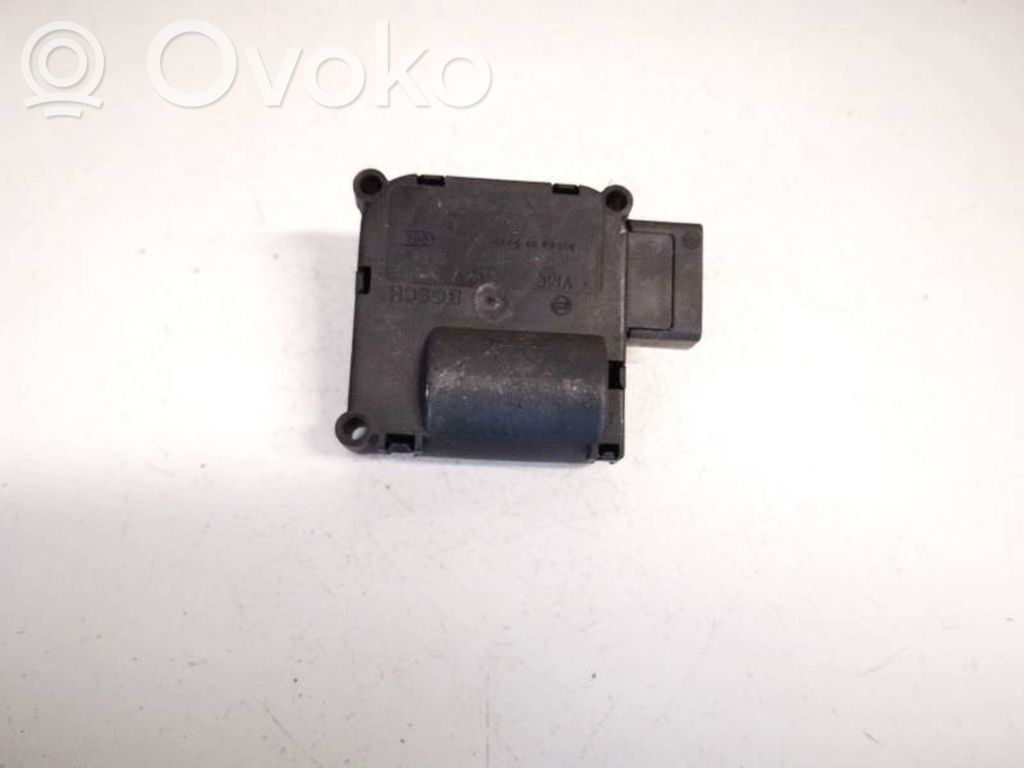 Audi A8 S8 D3 4E Motorino attuatore aria