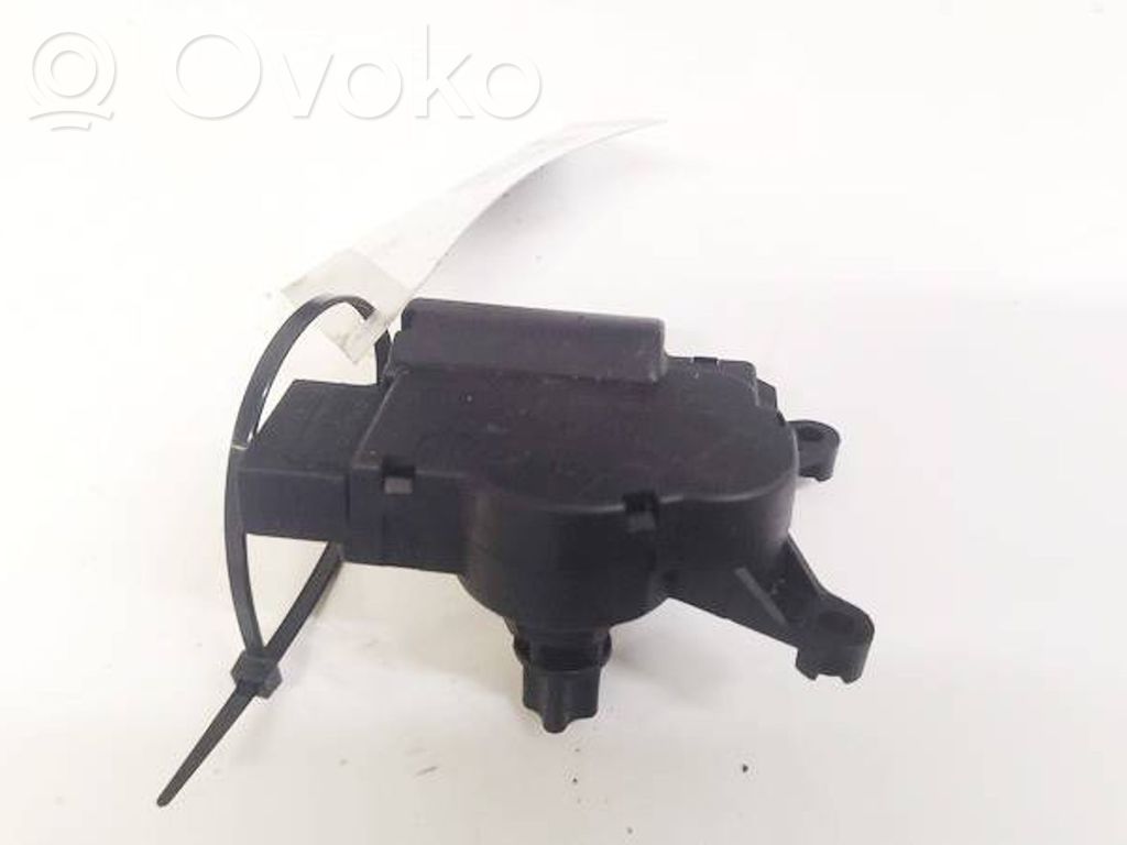 Opel Astra H Motorino attuatore aria