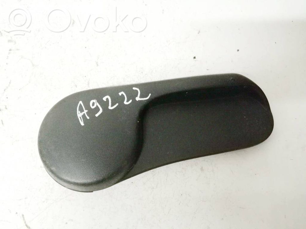 Toyota Corolla Verso AR10 Otros repuestos del interior