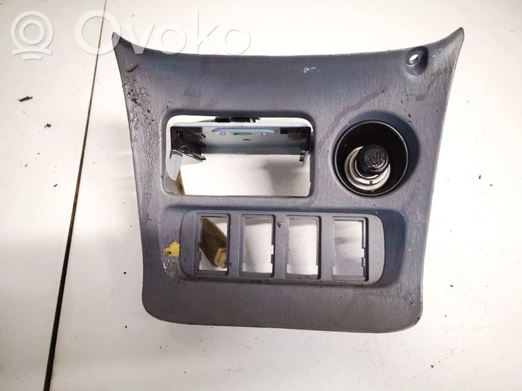Toyota RAV 4 (XA20) Altra parte interiore