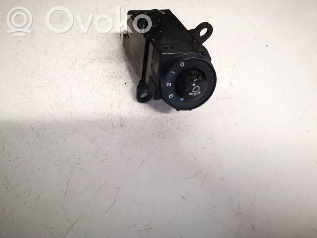 Schalter Leuchtweitenregulierung   M30424,M30424
