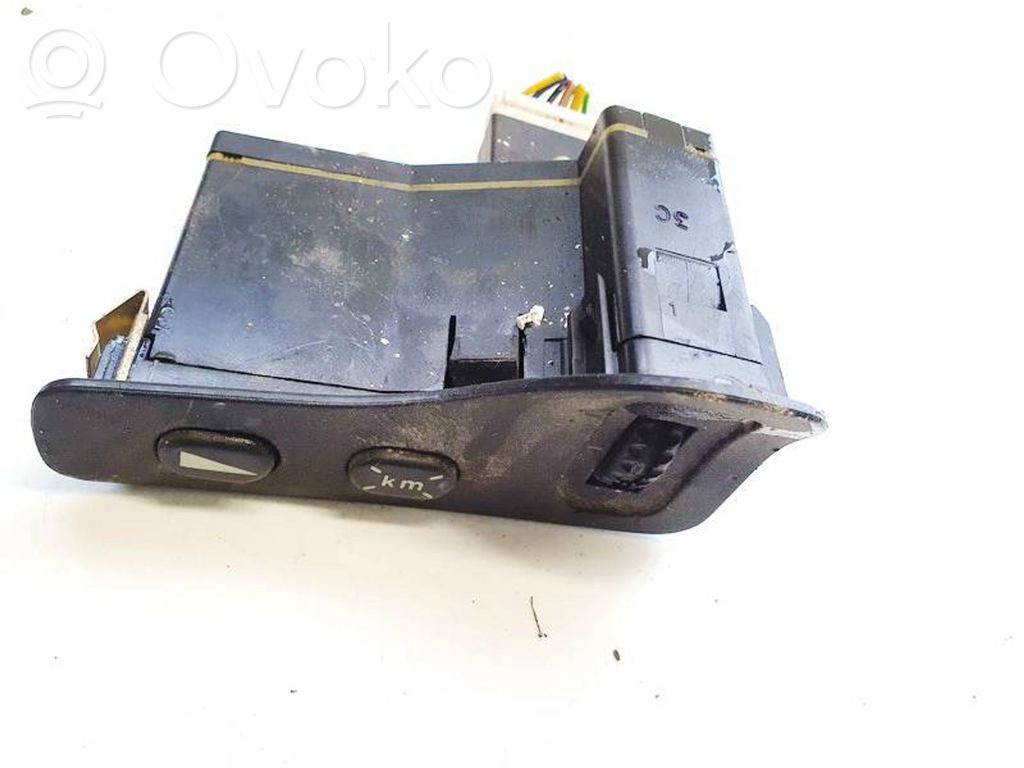 Alfa Romeo 156 Interruttore di regolazione livello altezza dei fari 