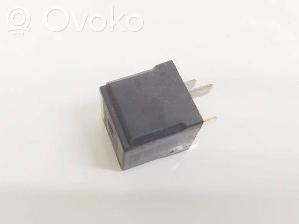 Sonstige Relais   6G9T14B192CA,6G9T14B192CA,6G9T14B192CA,6G9T14B192CA
