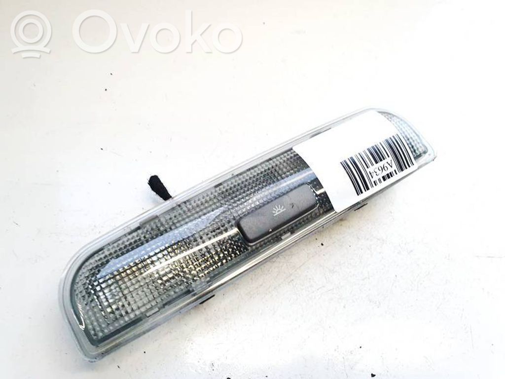 Audi A4 S4 B7 8E 8H Etuistuimen valo 