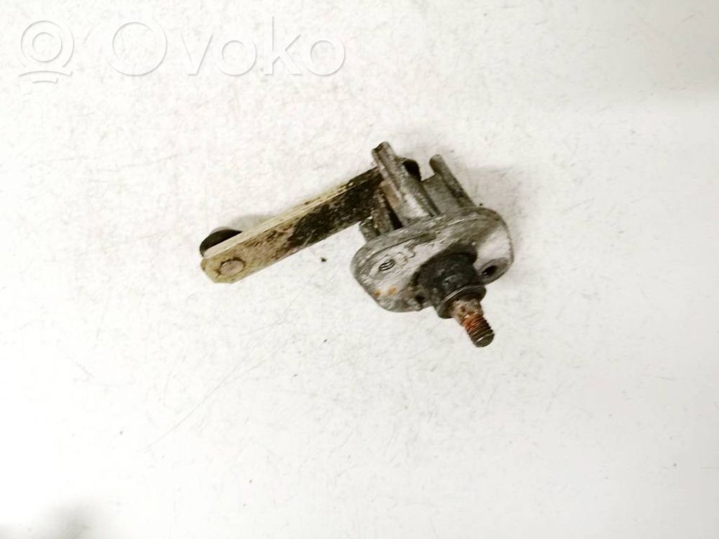 Mazda Protege Mechanizm i silniczek wycieraczek szyby przedniej / czołowej 