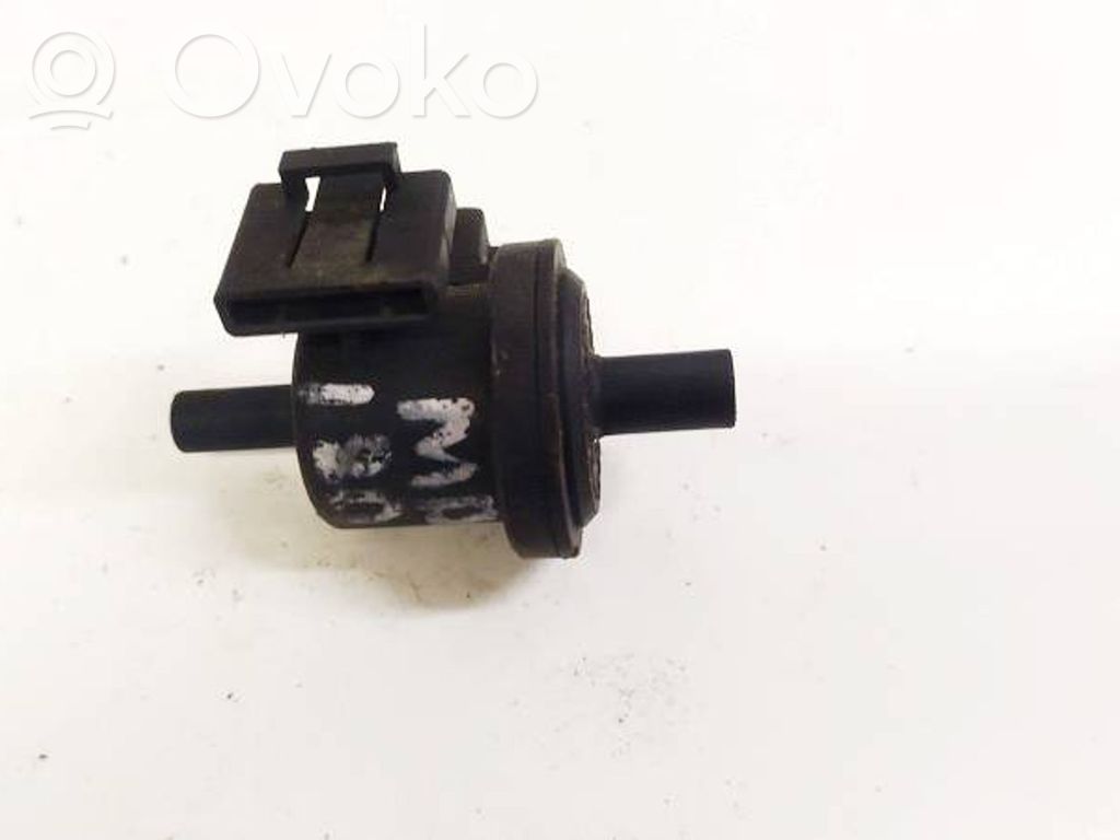 Mercedes-Benz C W202 Solenoid supapă turbosuflantă 