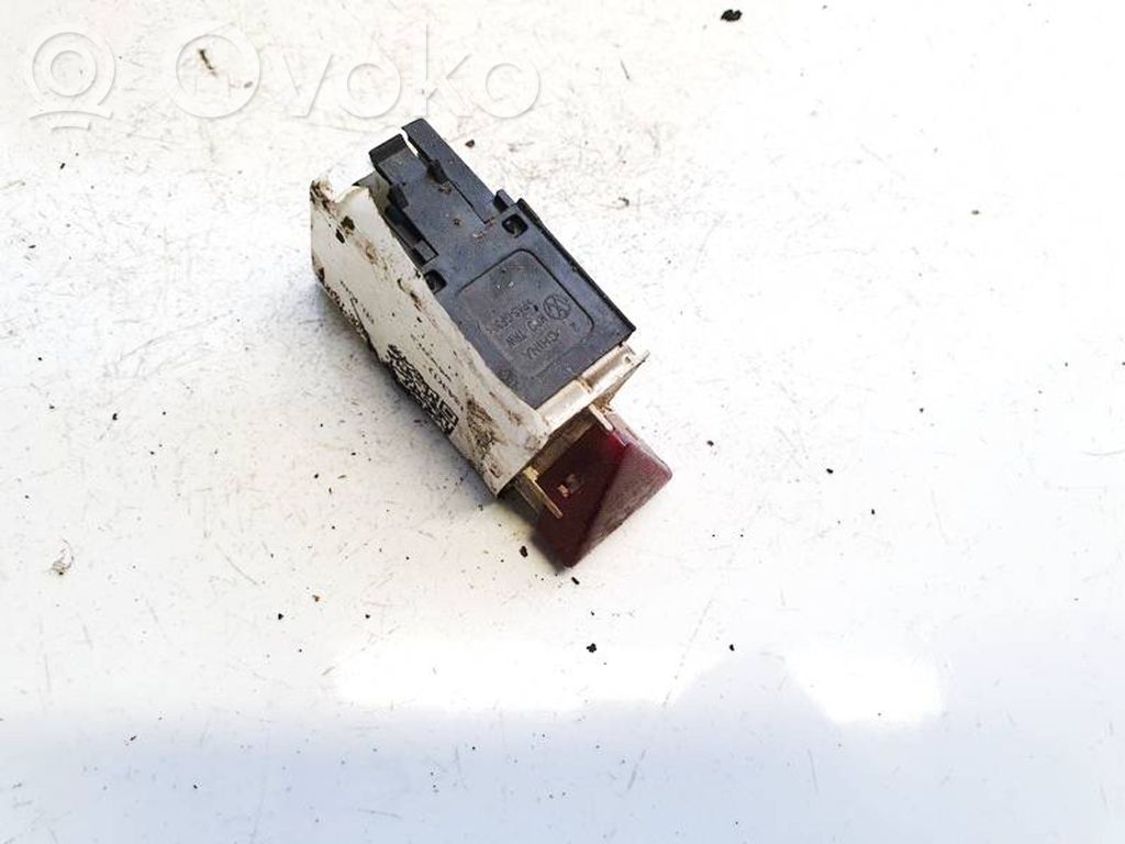 Hätävilkkujen kytkin   3C8953509,3C8953509