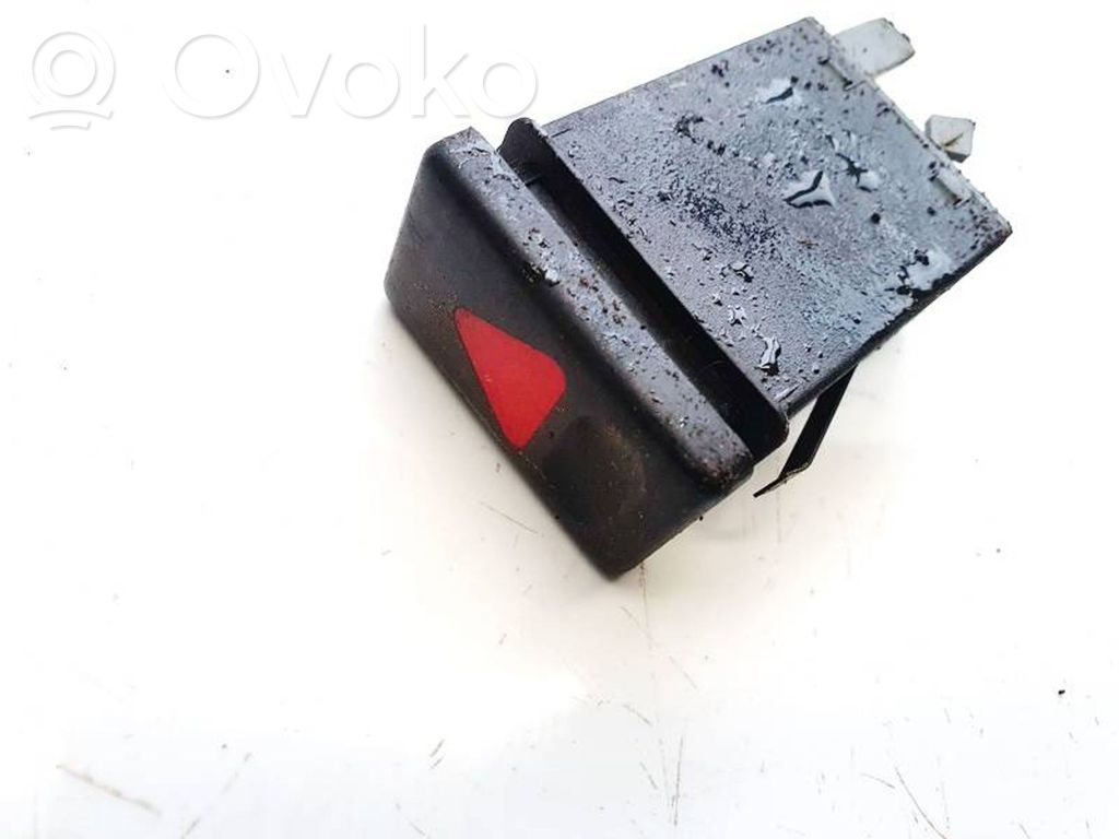 Schalter Warnblinkanlage   7M5953235A,YM2113A350ABW,7M5953235A,YM2113A350ABW