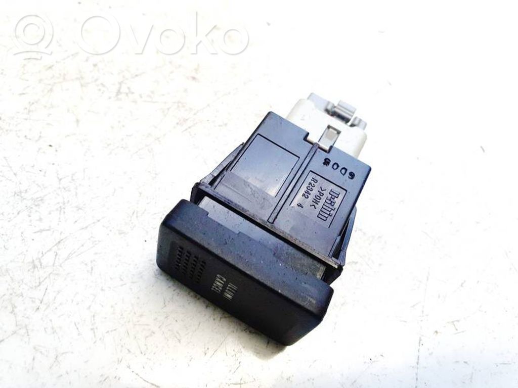 Suzuki Grand Vitara II Otros interruptores/perillas/selectores