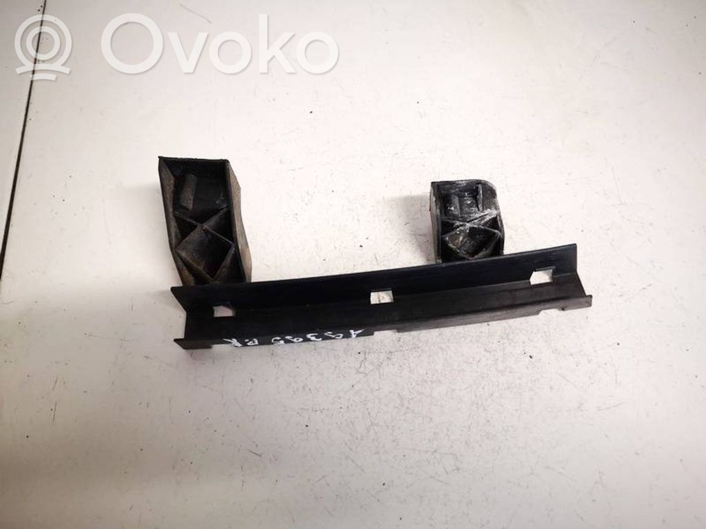 Ford Mondeo Mk III Moulure de vitre de la porte avant