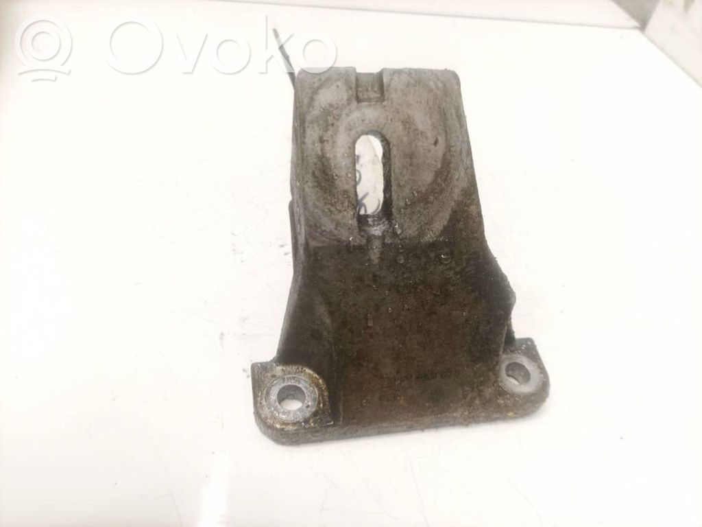Opel Omega B2 Suport motor 