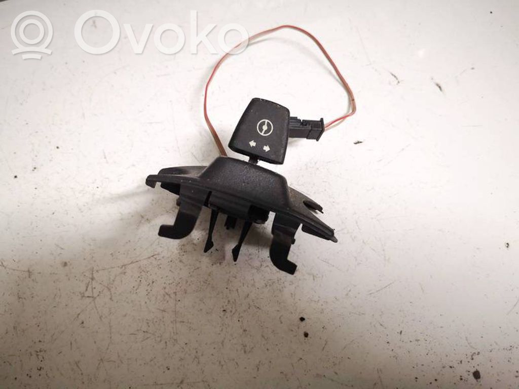 Ohjauspyörän säätökytkin   6966710,61316966710,03201400,61316966710,6966710