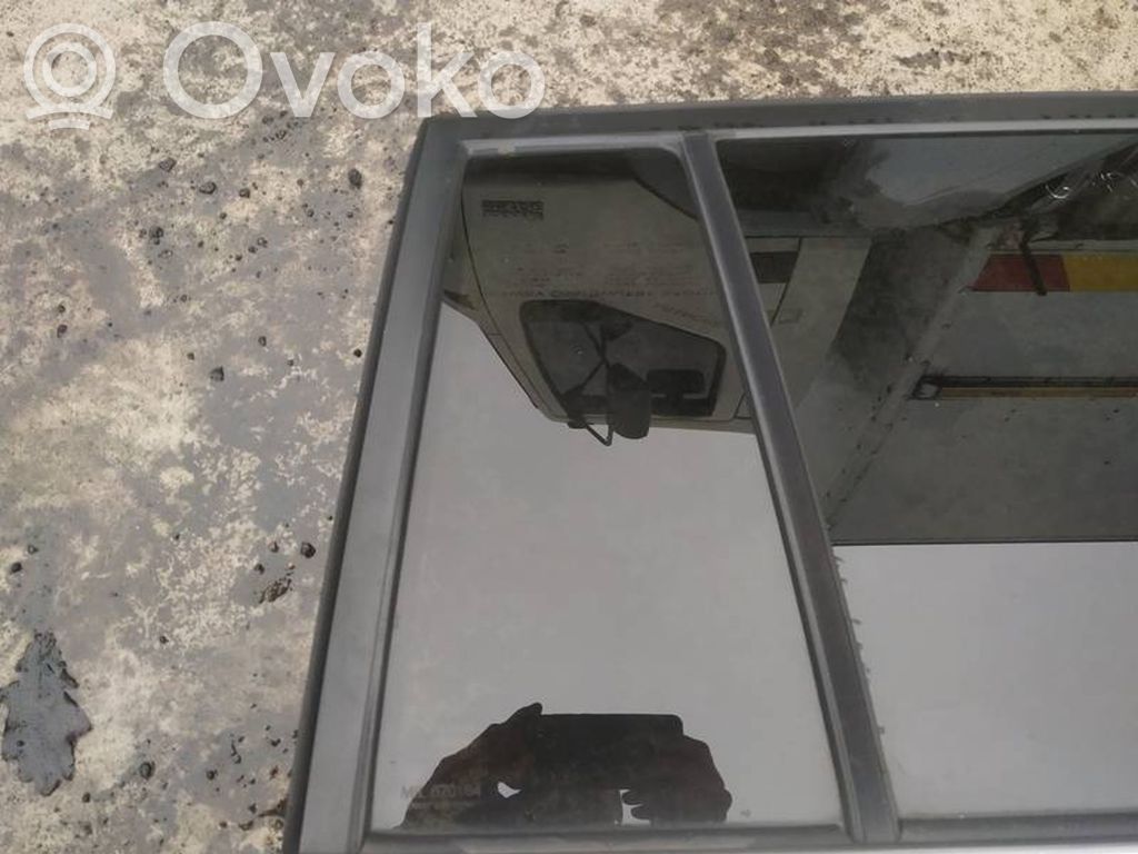 Ventanilla de ventilación de la puerta trasera   AS3,AS3