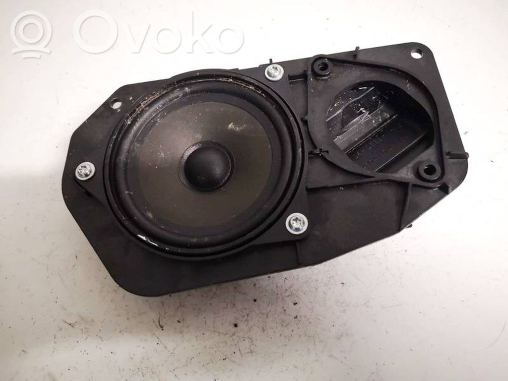 BMW 5 E60 E61 Altavoz de la puerta delantera
