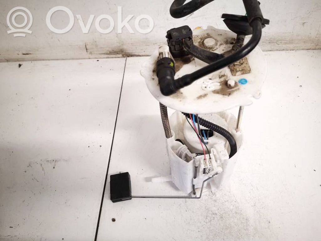 Mazda CX-7 Bomba interna de combustible 