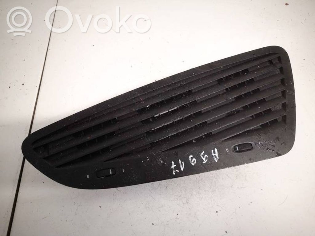 Alfa Romeo 159 Rejilla de ventilación central del panel 