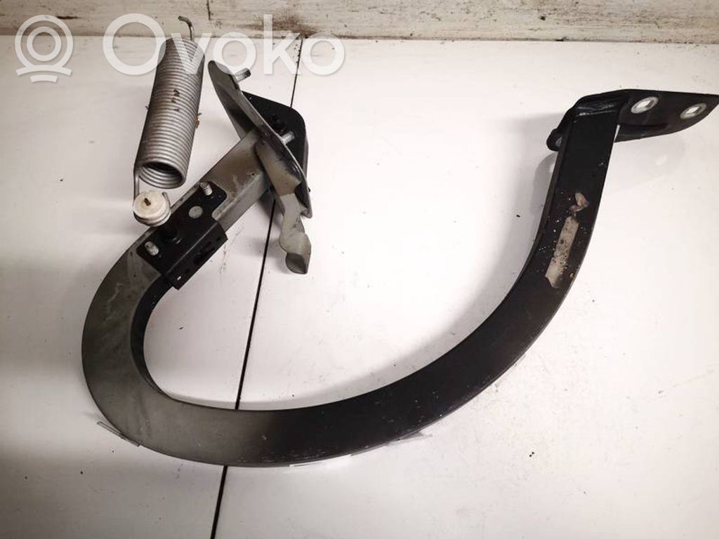 Jaguar XF Tailgate/trunk/boot hinge 