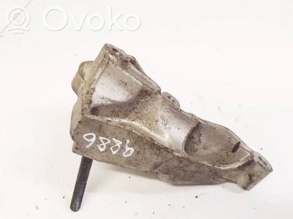 Volvo S40, V40 Supporto di montaggio del motore (usato)