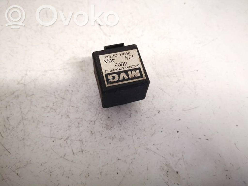 Altri relè   D52249,D52249,12V40A,D52249,D52249