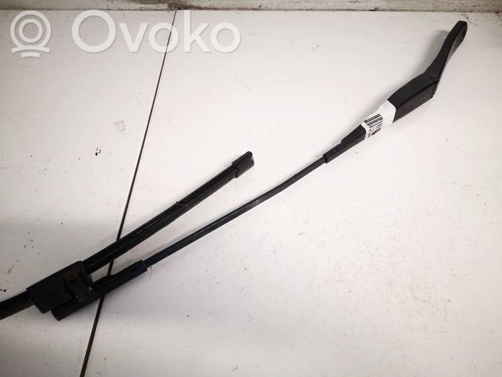 Opel Astra H Braccio della spazzola tergicristallo anteriore