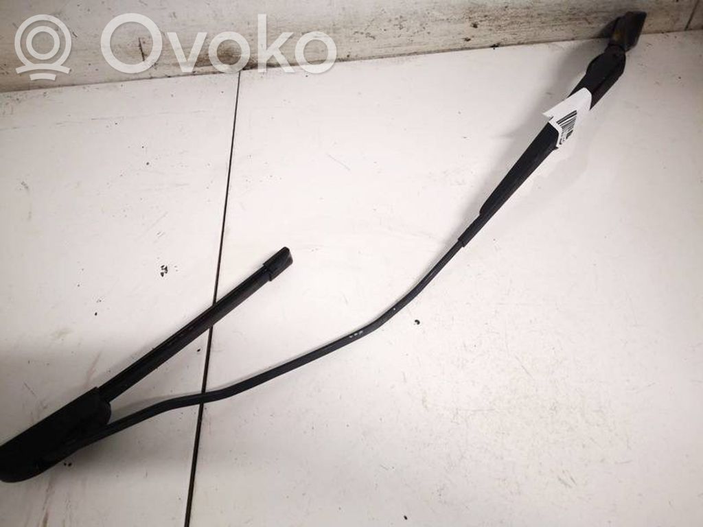 Dodge Journey Ramię wycieraczki szyby przedniej / czołowej 