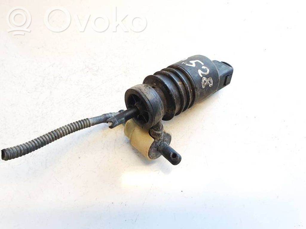 Audi A6 S6 C5 4B Pompa lavavetri parabrezza/vetro frontale 
