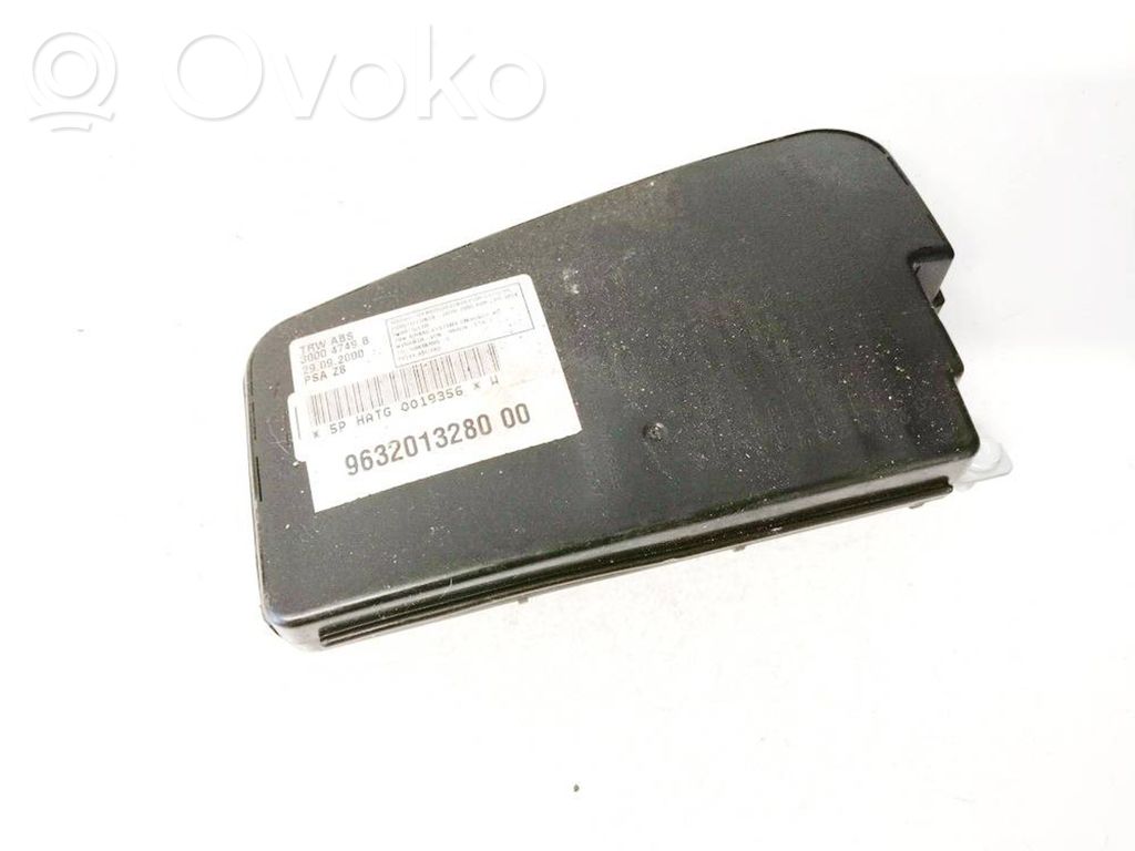 Peugeot 607 Airbag scaun 