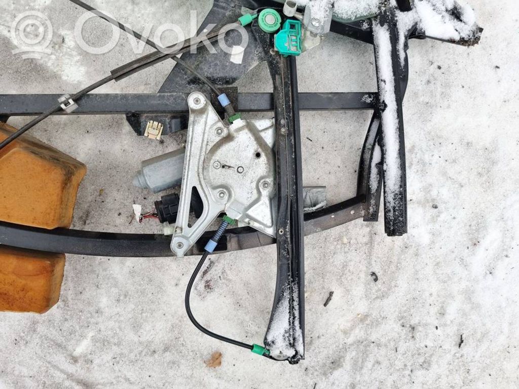 Audi A4 S4 B5 8D Macara ușă glisantă cu motor 