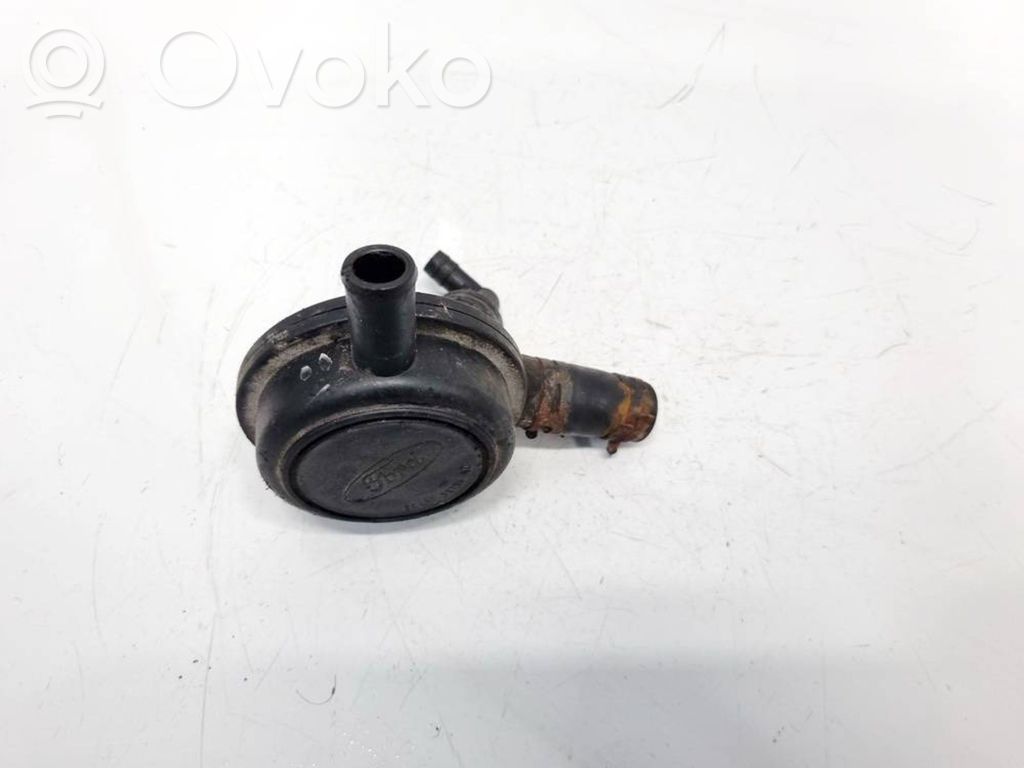 Ford Mondeo MK II Wąż / Rurka odpowietrznika 