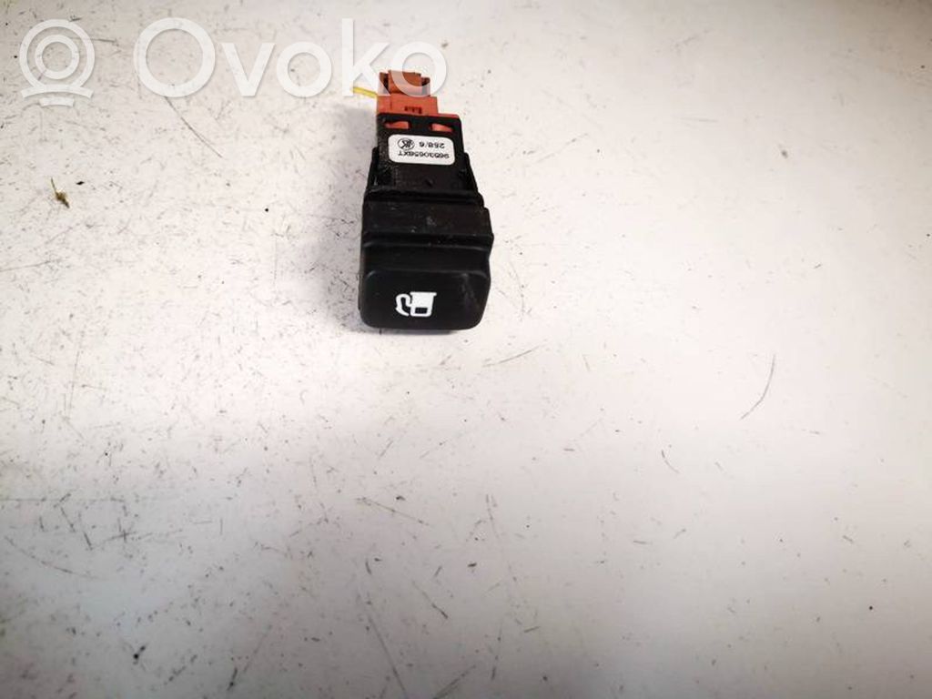 Citroen C4 Grand Picasso Polttoainesäiliön avauskytkin 